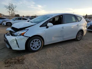 2017 Toyota Prius v Two with VIN JTDZN3EU5HJ066295, listed as a Copart auction lot 43470005 with 237,185 mi miles and Salvage Title. Bid and sale history available at carsss.com. Image 1.