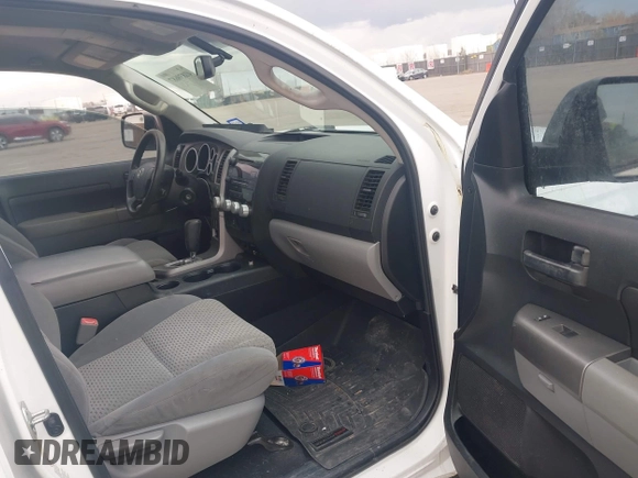 2012 Toyota Tundra 4WD Truck with VIN 5TFDW5F10CX223471, listed as a IAAI auction lot 41839687 with 249,246 mi miles. Bid and sale history available at carsss.com. Image 5.