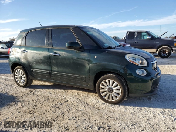 2014 FIAT 500L Easy with VIN ZFBCFABH6EZ002524, listed as a Copart auction lot 77909304 with 145,758 mi miles and Clean Title. Bid and sale history available at carsss.com. Image 4.