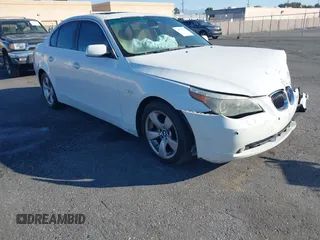 2007 BMW 5 Series 530i with VIN WBANE73537CM49119, listed as a IAAI auction lot 41678779 with 1 mi miles. Bid and sale history available at carsss.com. Image 1.