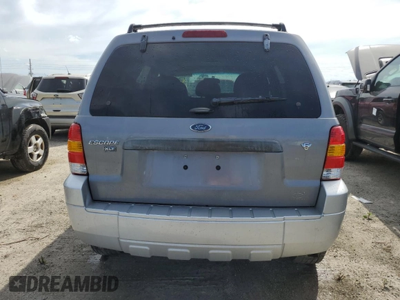 2007 Ford Escape XLT with VIN 1FMYU03187KB60049, listed as a Copart auction lot 74588994 with Not Provided miles and Non Repairable. Bid and sale history available at carsss.com. Image 6.
