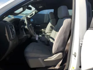 2020 Chevrolet Silverado 1500 LT with VIN 1GCPWCED6LZ117060, listed as a Copart auction lot 52917525 with 101,858 mi miles and Non Repairable. Bid and sale history available at carsss.com. Image 7.