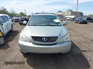2008 Lexus RX 350 with VIN 2T2GK31U98C039596, listed as a IAAI auction lot 42099711 with 180,395 mi miles and . Bid and sale history available at DreamBid. Image 12.
