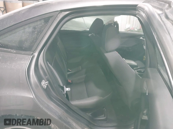 2014 Ford Focus SE with VIN 1FADP3F28EL285971, listed as a IAAI auction lot 41290979 with 149,900 mi miles. Bid and sale history available at carsss.com. Image 8.