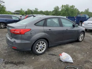 2015 Ford Focus SE with VIN 1FADP3F22FL285353, listed as a Copart auction lot 60443685 with 149,878 mi miles and Clean title. Bid and sale history available at DreamBid. Image 3.