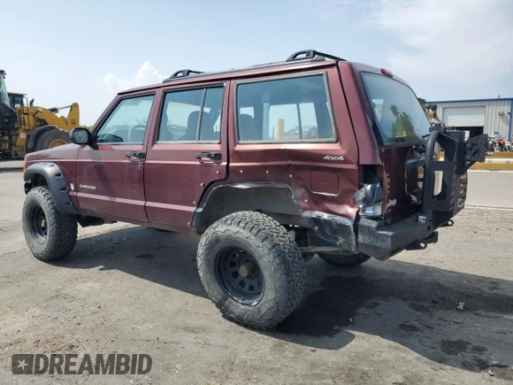 2000 Jeep Cherokee SE with VIN 1J4FF28S9YL133208, listed as a Copart auction lot 63827924 with 0 mi miles and Salvage Title. Bid and sale history available at carsss.com. Image 2.