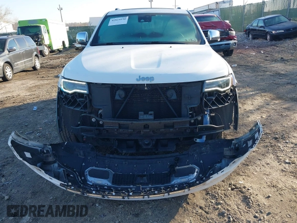 2017 Jeep Grand Cherokee Limited with VIN 1C4RJFBT5HC769196, listed as a IAAI auction lot 41829930 with 88,162 mi miles. Bid and sale history available at carsss.com. Image 12.