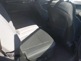 2019 Kia Sorento LX with VIN 5XYPG4A35KG549507, listed as a IAAI auction lot 41726414 with 87,507 mi miles. Bid and sale history available at carsss.com. Image 8.