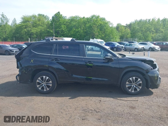 2023 Toyota Highlander L with VIN 5TDKDRBHXPS030361, listed as a IAAI auction lot 42230419 with 59,404 mi miles and . Bid and sale history available at DreamBid. Image 13.