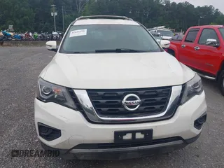 2017 Nissan Pathfinder SV with VIN 5N1DR2MM8HC643637, listed as a IAAI auction lot 42641998 with 137,826 mi miles and . Bid and sale history available at DreamBid. Image 12.