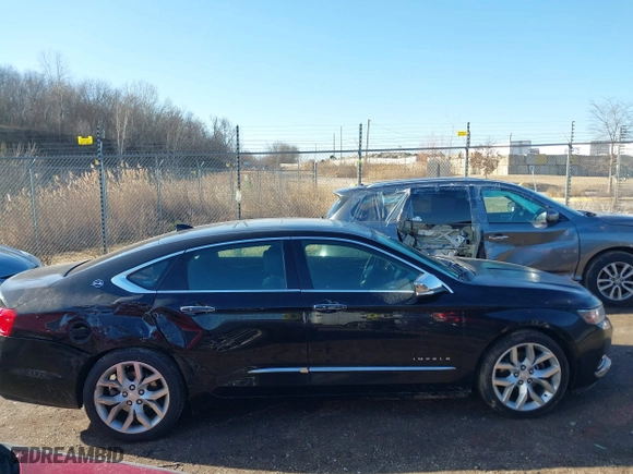 2014 Chevrolet Impala LTZ with VIN 1G1155S30EU105365, listed as a IAAI auction lot 41758977 with 135,119 mi miles. Bid and sale history available at carsss.com. Image 13.
