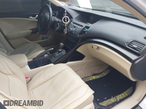 2013 Acura TSX Technology with VIN JH4CU2F6XDC012071, listed as a IAAI auction lot 42213445 with 174,353 mi miles and . Bid and sale history available at DreamBid. Image 5.
