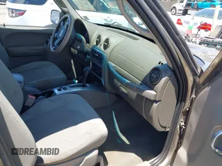 2006 Jeep Liberty Limited with VIN 1J4GL58K36W231810, listed as a IAAI auction lot 42565924 with 169,393 mi miles and . Bid and sale history available at DreamBid. Image 5.