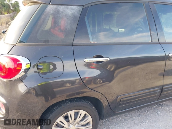 2016 FIAT 500L Pop with VIN ZFBCFAAH3GZ038515, listed as a IAAI auction lot 42088460 with 107,004 mi miles. Bid and sale history available at carsss.com. Image 14.