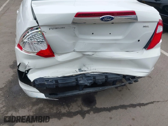 2012 Ford Fusion SEL with VIN 3FAHP0JA1CR116890, listed as a IAAI auction lot 42052907 with 190,266 mi miles. Bid and sale history available at carsss.com. Image 6.