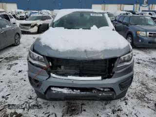 2018 Chevrolet Colorado 2WD Work Truck z VIN 1GCHSBEAXJ1103304, wystawiony jako Copart lot #42287815 z przebiegiem 40 616 mil mil oraz Czysty tytuł • Clean title. Historia ofert i sprzedaży dostępna na DreamBid. Obrazek 5.