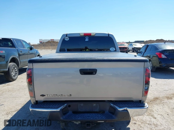 2005 Chevrolet Colorado 1SE LS Z71 z VIN 1GCDS136758256064, wystawiony jako IAAI lot #41847110 z przebiegiem 200 960 mil mil oraz . Historia ofert i sprzedaży dostępna na DreamBid. Obrazek 16.
