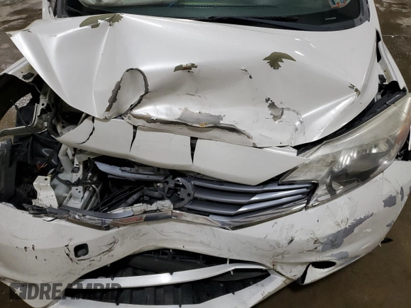 2014 Nissan Note S z VIN 3N1CE2CP2EL396903, wystawiony jako Copart lot #55398645 z przebiegiem 72 067 mil mil oraz Szkoda całkowita • Salvage title. Historia ofert i sprzedaży dostępna na DreamBid. Obrazek 11.