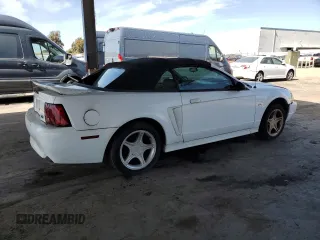 2000 Ford Mustang GT with VIN 1FAFP45X5YF267393, listed as a Copart auction lot 51938355 with 259,281 mi miles and Clean title. Bid and sale history available at DreamBid. Image 3.