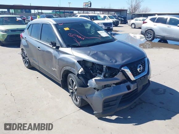 2020 Nissan Kicks SV with VIN 3N1CP5CV0LL550449, listed as a IAAI auction lot 41654345 with 71,297 mi miles. Bid and sale history available at carsss.com. Image 1.