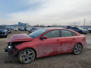 2020 Kia Forte LXS with VIN 3KPF24AD2LE188044, listed as a Copart auction lot 47449065 with 87,232 mi miles and Salvage Title. Bid and sale history available at carsss.com. Image 1.