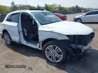 2019 Audi Q5 Premium Plus z VIN WA1BNAFY9K2124525, wystawiony jako IAAI lot #42164362 z przebiegiem Nie podano mil oraz . Historia ofert i sprzedaży dostępna na DreamBid. Obrazek 1.
