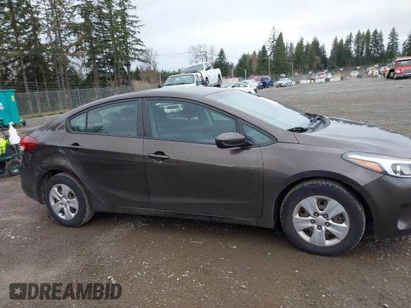2017 Kia Forte LX with VIN 3KPFK4A74HE018334, listed as a IAAI auction lot 41867916 with 91,671 mi miles. Bid and sale history available at carsss.com. Image 13.