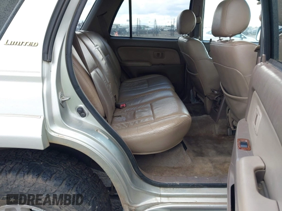 2000 Toyota 4Runner Limited with VIN JT3GN87R8Y0153390, listed as a IAAI auction lot 41795300 with 358,760 mi miles and . Bid and sale history available at DreamBid. Image 8.