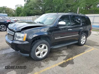 2009 Chevrolet Tahoe LTZ z VIN 1GNFC33079R121106, wystawiony jako Copart lot #53945835 z przebiegiem 115 330 mil mil oraz Szkoda całkowita • Salvage title. Historia ofert i sprzedaży dostępna na DreamBid. Obrazek 1.