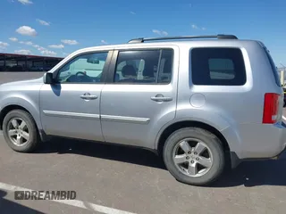2011 Honda Pilot EX-L with VIN 5FNYF4H53BB020479, listed as a IAAI auction lot 42004774 with 248,153 mi miles. Bid and sale history available at carsss.com. Image 14.