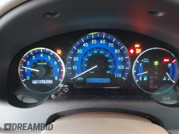 2009 Toyota Sienna XLE with VIN 5TDZK22C19S236509, listed as a IAAI auction lot 41250793 with 175,395 mi miles and . Bid and sale history available at DreamBid. Image 7.