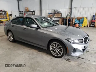2023 BMW 3 Series 330i with VIN 3MW69FF07P8D31956, listed as a Copart auction lot 44984425 with 23,802 mi miles and Salvage Title. Bid and sale history available at carsss.com. Image 4.