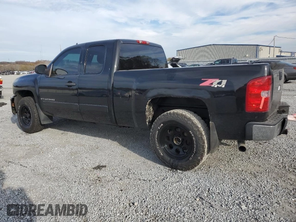 2008 Chevrolet Silverado 1500 1LT with VIN 2GCEK19J881308373, listed as a Copart auction lot 82866584 with Not Provided miles and Non Repairable. Bid and sale history available at DreamBid. Image 2.
