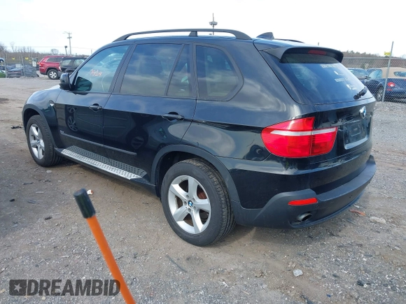 2008 BMW X5 3.0si with VIN 5UXFE43558L005228, listed as a IAAI auction lot 41897524 with 178,741 mi miles. Bid and sale history available at carsss.com. Image 3.