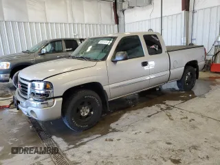 2004 GMC Sierra 1500 SLT with VIN 2GTEK19T641128482, listed as a Copart auction lot 50931415 with 113,952 mi miles and Clean Title. Bid and sale history available at carsss.com. Image 1.