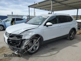 2018 Volkswagen Tiguan SEL Premium with VIN 3VV5B7AX0JM001816, listed as a Copart auction lot 51071425 with 155,656 mi miles and Salvage Title. Bid and sale history available at DreamBid. Image 1.