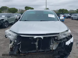 2012 Toyota Highlander Limited with VIN 5TDYK3EH6CS068298, listed as a IAAI auction lot 41407134 with 114,713 mi miles. Bid and sale history available at carsss.com. Image 6.