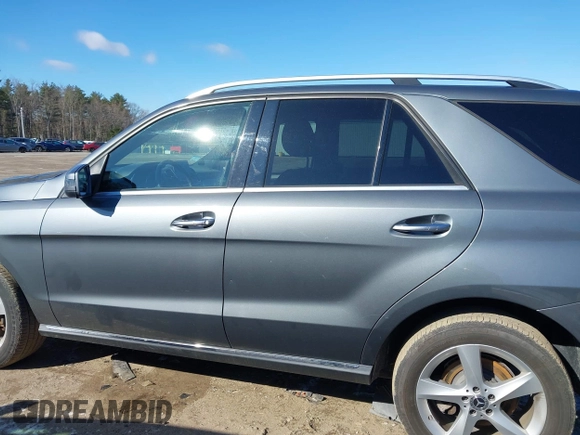 2018 Mercedes-Benz GLE 350 with VIN 4JGDA5HB1JB085059, listed as a IAAI auction lot 41957249 with 77,733 mi miles and . Bid and sale history available at DreamBid. Image 15.