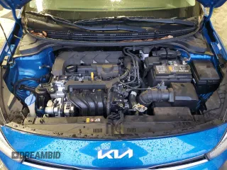 2022 Kia Rio LX with VIN 3KPA24AD3NE497373, listed as a Copart auction lot 84286184 with 27,628 mi miles and Salvage Title. Bid and sale history available at carsss.com. Image 12.