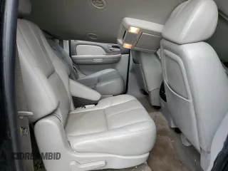 2007 Chevrolet Suburban LTZ with VIN 3GNFK16377G177721, listed as a Copart auction lot 66013204 with 226,713 mi miles and Clean Title. Bid and sale history available at carsss.com. Image 11.
