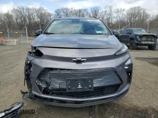 2023 Chevrolet Bolt EUV LT with VIN 1G1FY6S02P4148469, listed as a Copart auction lot 51056625 with 38,284 mi miles and Non Repairable. Bid and sale history available at carsss.com. Image 5.