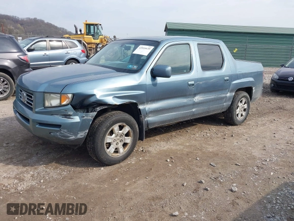 2008 Honda Ridgeline RTL with VIN 2HJYK16528H528826, listed as a IAAI auction lot 42016635 with 128,810 mi miles. Bid and sale history available at carsss.com. Image 2.