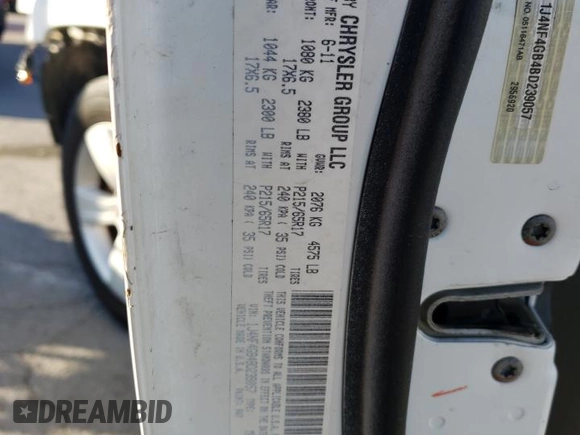 2011 Jeep Patriot Latitude X with VIN 1J4NF4GB4BD239057, listed as a Copart auction lot 85320574 with 180,792 mi miles and Salvage Title. Bid and sale history available at DreamBid. Image 13.