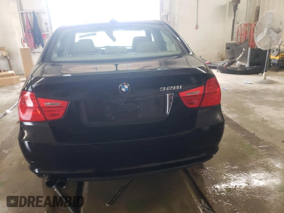 2011 BMW 3 Series 328i with VIN WBAPH7C56BE131427, listed as a Copart auction lot 56002815 with 88,598 mi miles and Salvage title. Bid and sale history available at DreamBid. Image 6.