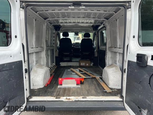 2016 Ram ProMaster Cargo with VIN 3C6TRVAG6GE116730, listed as a Copart auction lot 81527864 with 214,354 mi miles and Clean Title. Bid and sale history available at DreamBid. Image 6.