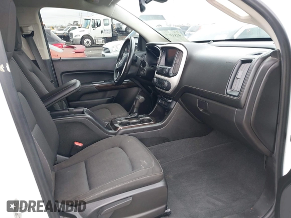 2019 GMC Canyon 2WD SLE with VIN 1GTG5CEN4K1128339, listed as a IAAI auction lot 41533108 with 38,666 mi miles. Bid and sale history available at carsss.com. Image 5.