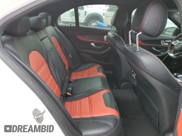 2016 Mercedes-Benz C 63 S AMG z VIN 55SWF8HB3GU165855, wystawiony jako Copart lot #50780375 z przebiegiem 65 480 mil mil oraz Czysty tytuł • Clean title. Historia ofert i sprzedaży dostępna na DreamBid. Obrazek 10.