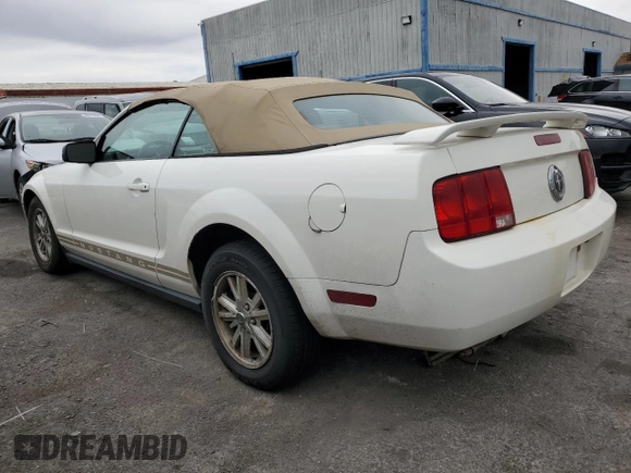 2006 Ford Mustang Standard with VIN 1ZVFT84N865110969, listed as a Copart auction lot 48632215 with 137,986 mi miles and Clean Title. Bid and sale history available at carsss.com. Image 2.