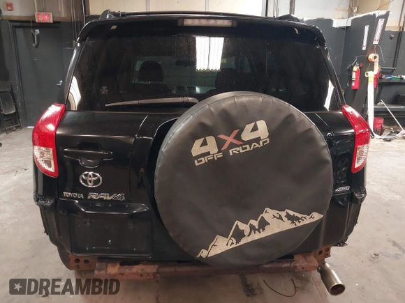2007 Toyota RAV4 Sport with VIN JTMBK32V276014731, listed as a IAAI auction lot 42018864 with 239,660 mi miles. Bid and sale history available at carsss.com. Image 16.