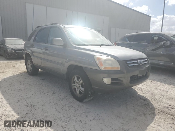 2005 Kia Sportage LX with VIN KNDJE723757076660, listed as a Copart auction lot 86119444 with 106,000 mi miles and Clean Title. Bid and sale history available at carsss.com. Image 4.